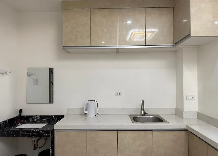 2 Ac In 1 Jcal Building Near Airports Moa Okada Apartment